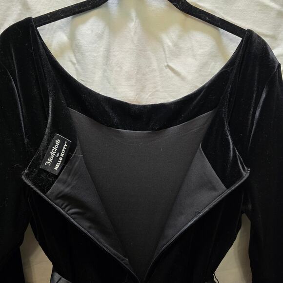 Modcloth for Hello Kitty black velvet tulle fit and flare 1/2 sleeve dress - Picture 13 of 14